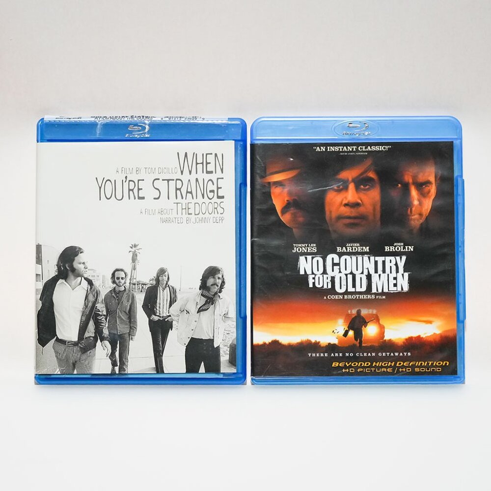 Blu‑ray Bundle – “When You’re Strange” + “No Country for Old Men” (Set of 2)